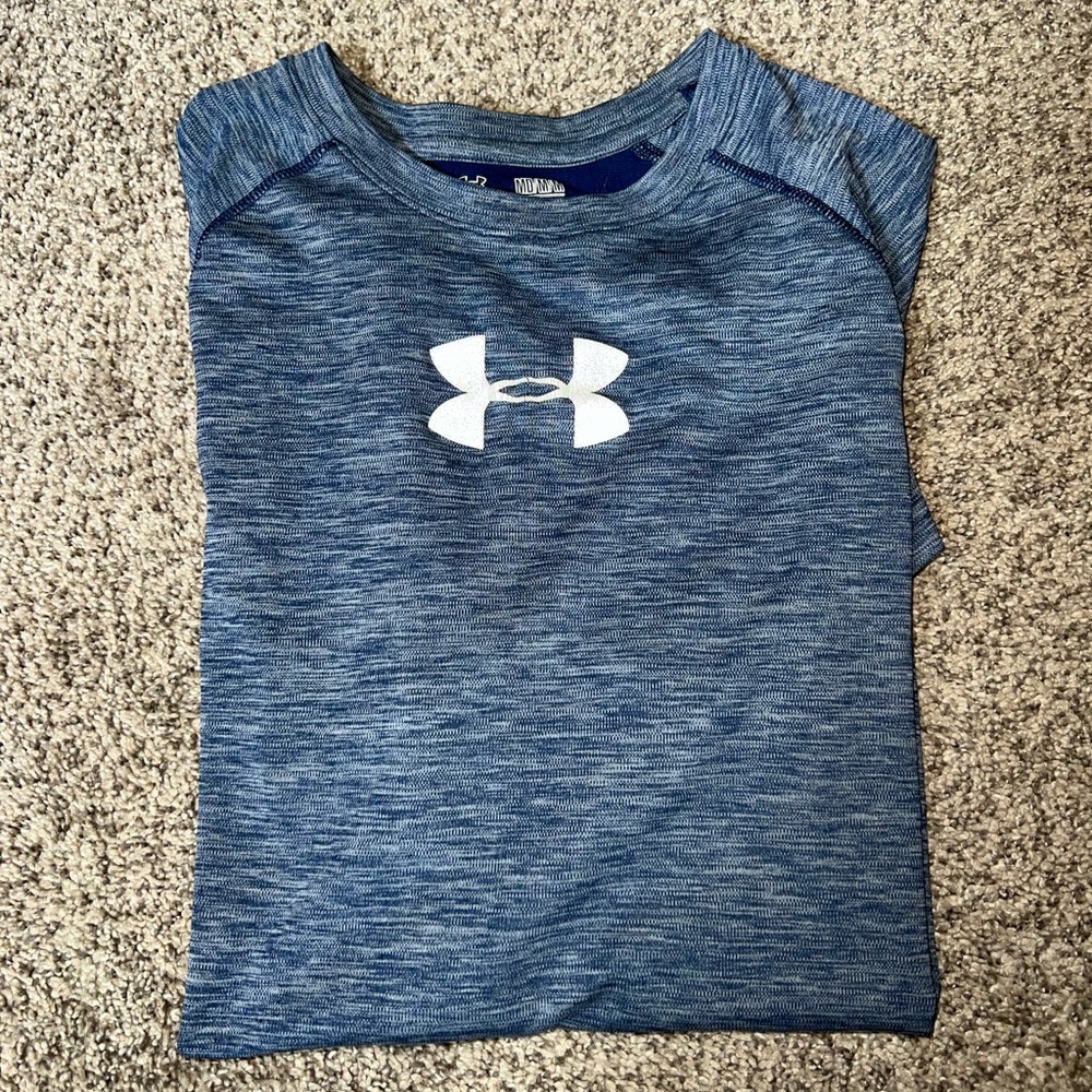 men’s shirt